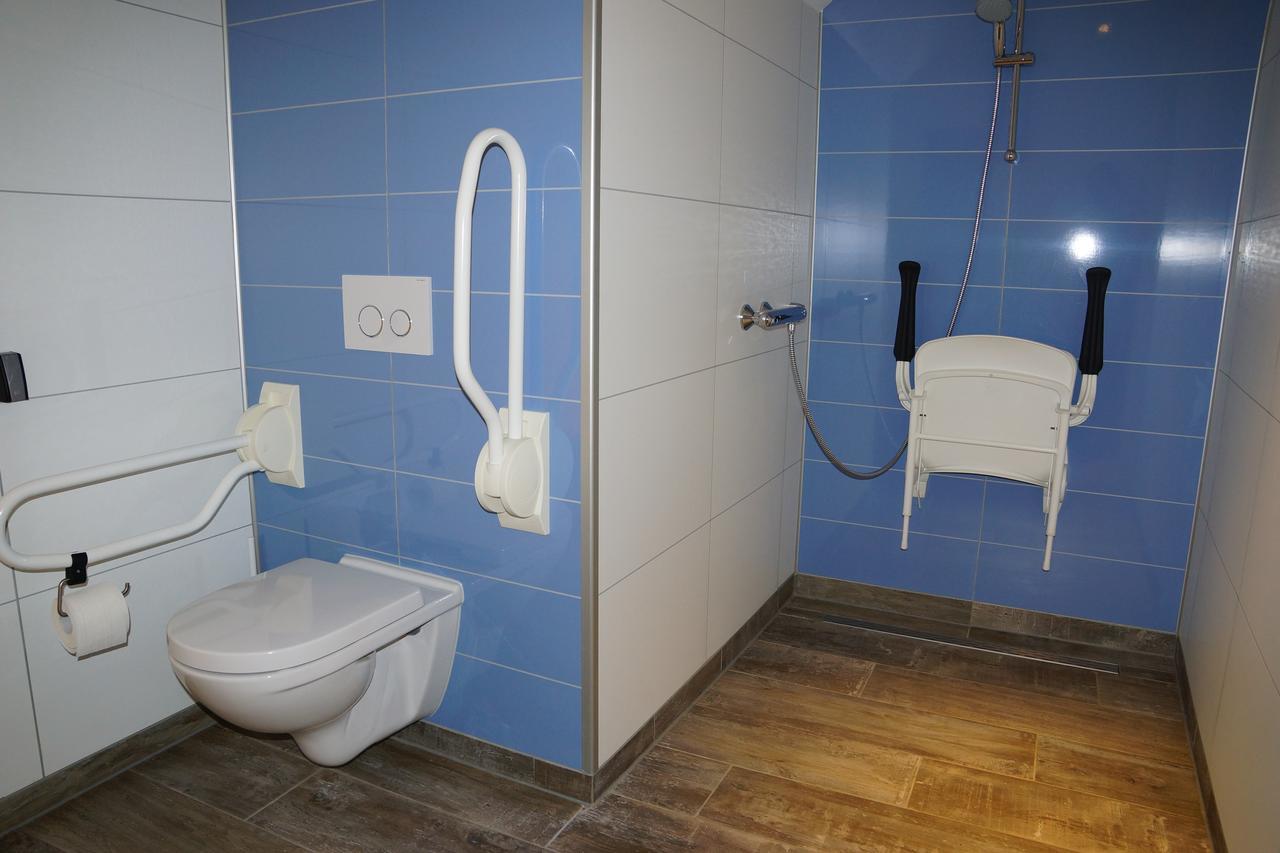 D'N Twist Panzió Overloon Kültér fotó